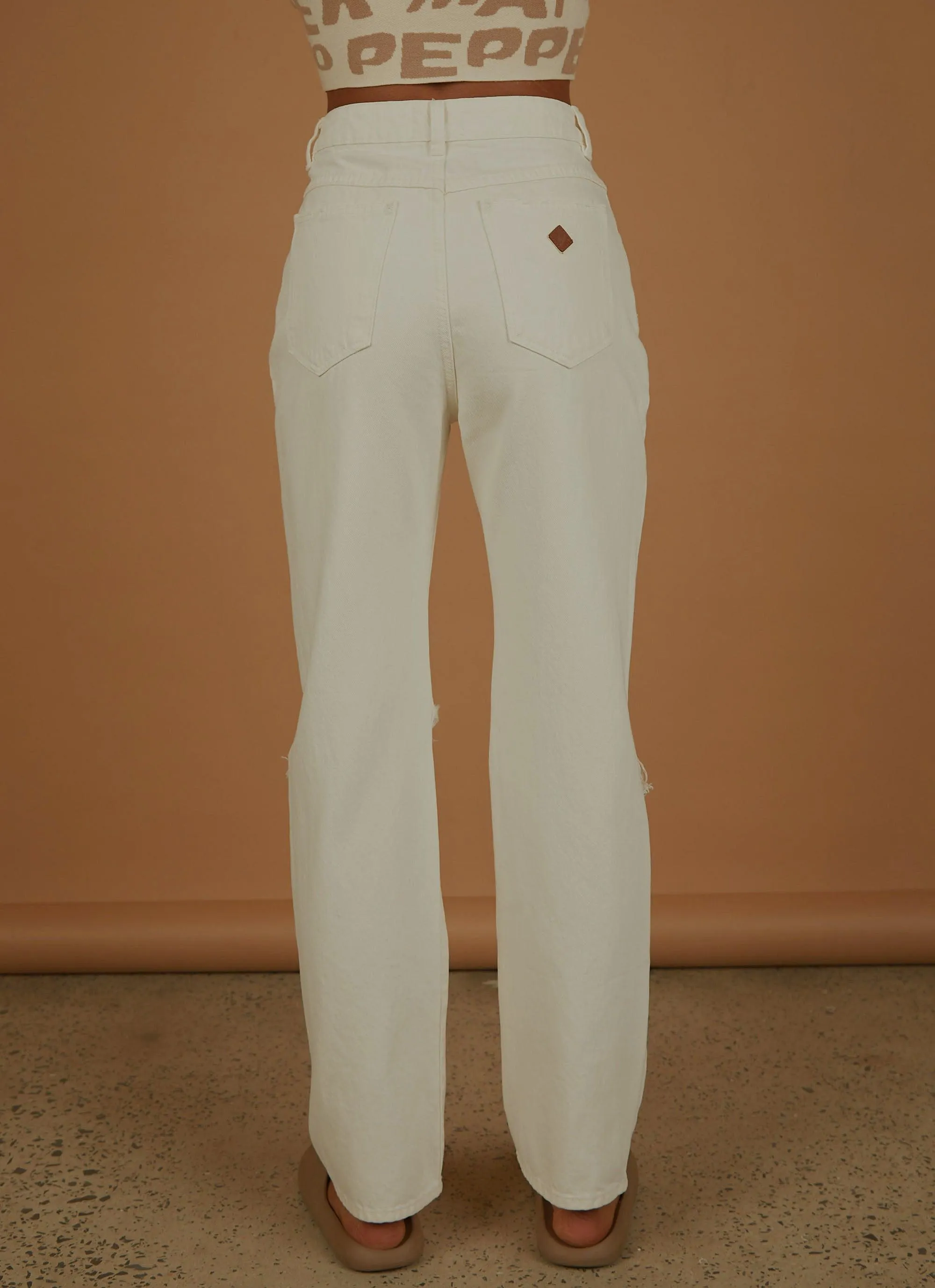 A 94 High Straight Jean - White Fade Rip