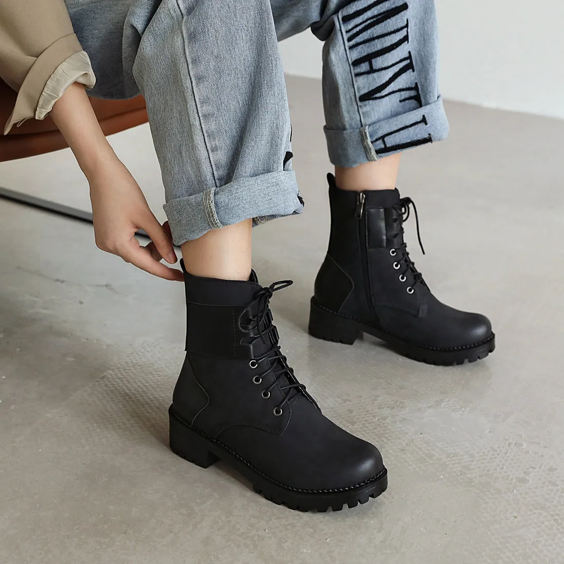 Bigsizeheels Colorblock retro fashion Martin boots - Black