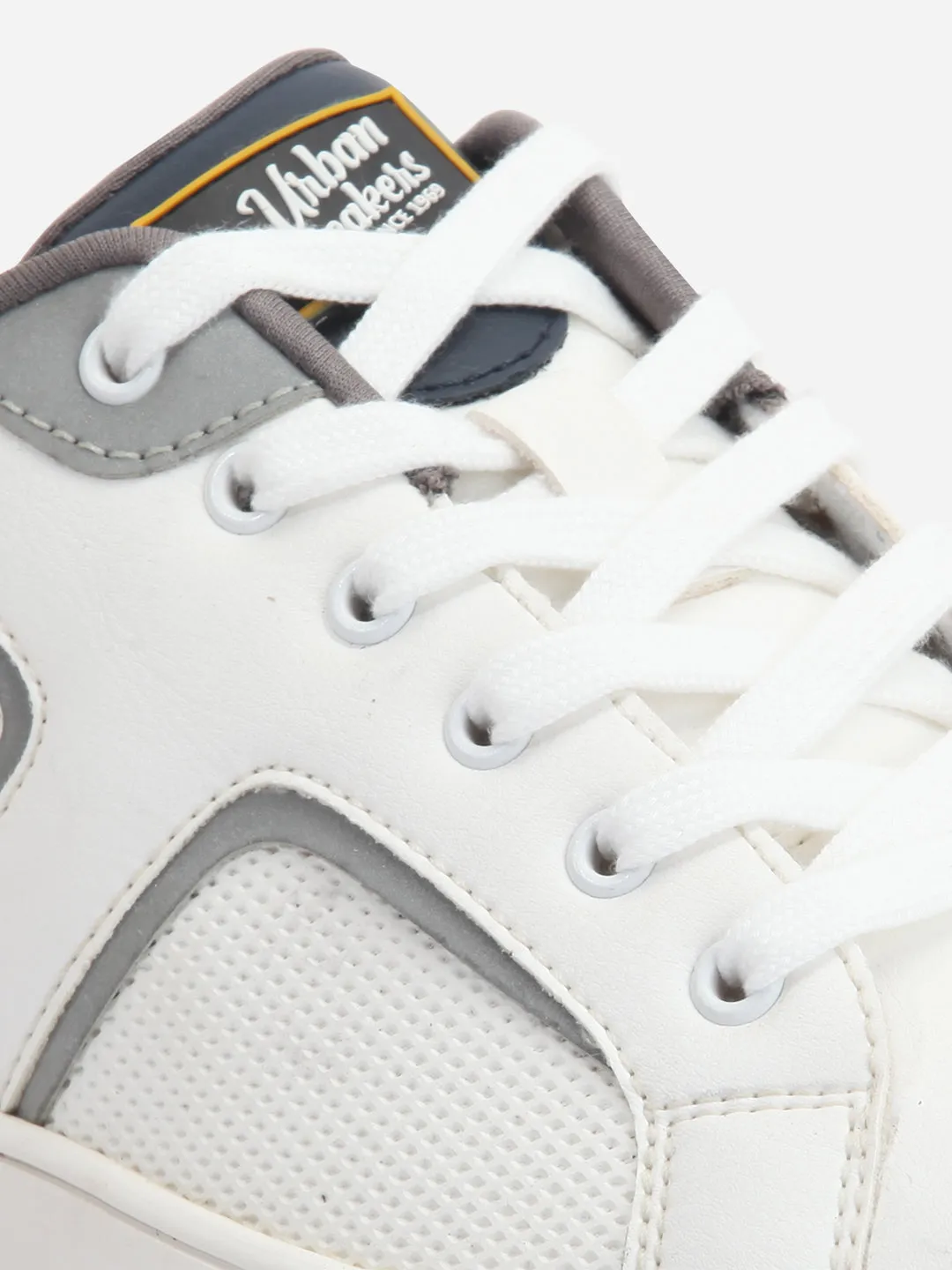 White Lace-Up Mens Smart Casual Sneaker - ID3076