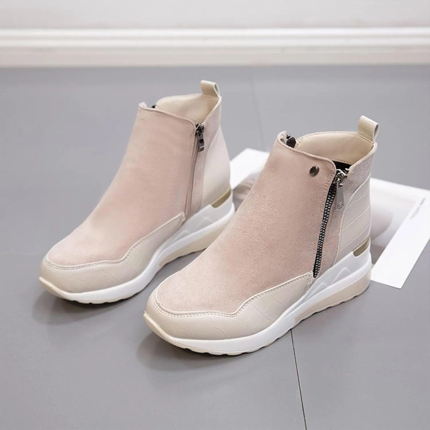 Womens Wide Snow Boots Outdoor Ski Boots Thickening Womens Leather Fu Lined Slip On Ankle Booties